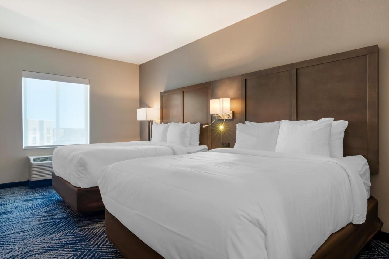 Comfort Inn & Suites Balch Springs - Se Dallas Buitenkant foto